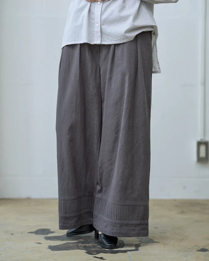 裾ピンタックワイドパンツ